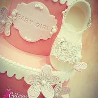 Baby shower cake