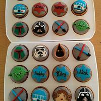 star wars cake and cupcakes