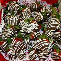 Valentine cookies and strawberries
