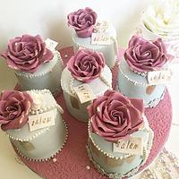 Stunning BirthAnnouncement Mini Cakes