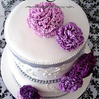 Pompons wedding cake