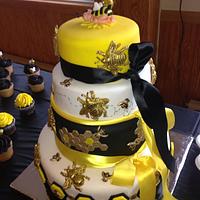 Bee theme cake 