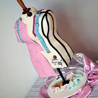 Dress Form Mannequin cake - torta maniquí costura 100% edible