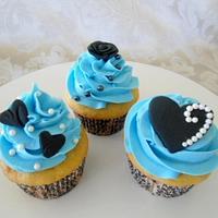 Blue and Black Vintage Inspired Cupcakes