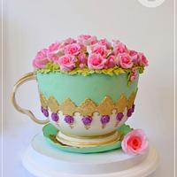 Tea Cup and Roses