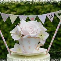 A 90th surprise teaparty cake 
