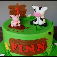 a animals farm cake