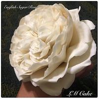 Botanical Ruffles Romantic wedding cake