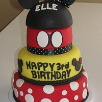 4 Tier mickey mouse & minnie mouse cake