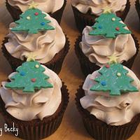 Gingerbread Cupcakes with Christmas Tree Toppers