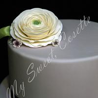 Simple and Sweet Lavender Cake with Ranunculus