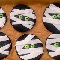 Halloween Spooky cupcake toppers ready for the big night!