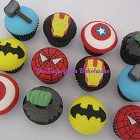 Marvel / DC Superhero Cupcakes