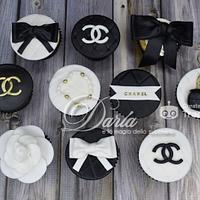 Chanel Cupcakes