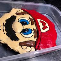 Super Mario cupcake cake 