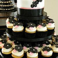 Wedding Cake/Cupcake Display