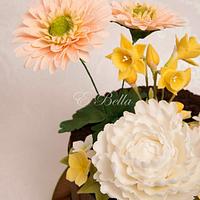 Flower Planter Cake 