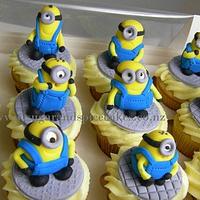 Minions' Cupcakes