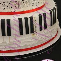 Cake piano