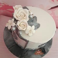 Baroque cake