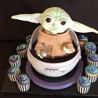 Baby Yoda Capsule Cake