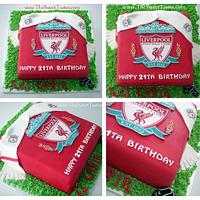 Liverpool soccer badge cake 