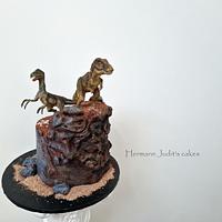 Dinosaurs cake