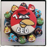 Angry Birds Cake & Cupcake Combi