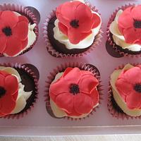 Poppy cupcakes