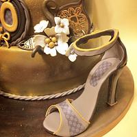 Fashion gold cake