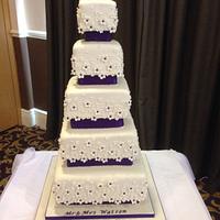 Square wedding cake 