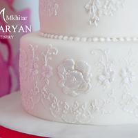 Vinous flower wedding cake