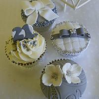 21st Birthday cupcakes