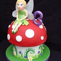 Tubby Tinkerbell cake