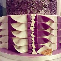 Elegant purple wedding cake