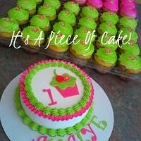 1st Birthday Cupcakes and Smash Cake BC Icing