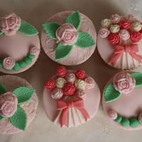 Rose cupcakes