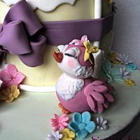 Cutie Birdy Bird Cage Cake