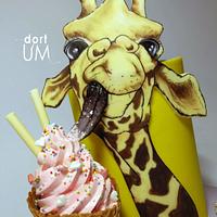 Giraffe... sweet lover