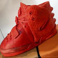 Trainer cake - Nike Red October shoes 