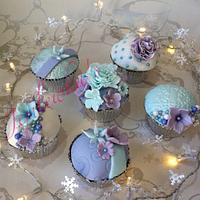 Vintage cupcakes 