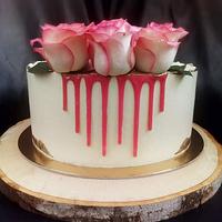 Rosie drippy cake