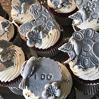 ‘I Do’ Engagement Cupcakes