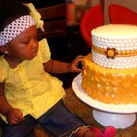 MY BABY GIRL'S FIRST CAKE
