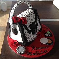 LV purse cake 