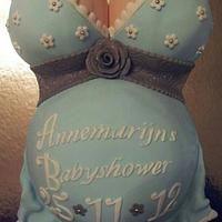Lovely babyshower cake