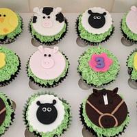 Farm Animal Cake and Cupcakes