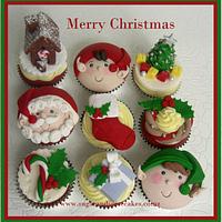 Christmas Cupcakes & Toppers 
