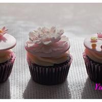 Pretty and Pink Cupcakes