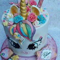 Sweet Unicorn Cake 